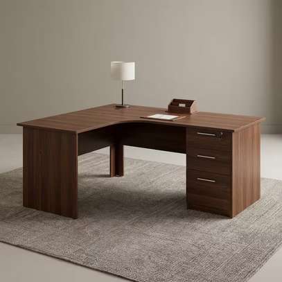 140cm Curved Clerical Study Desk image 3