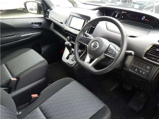 2020 NISSAN SERENA image 4