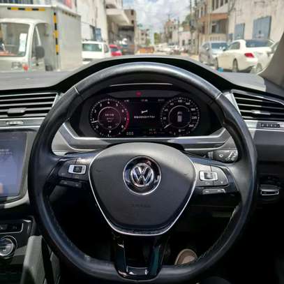 Volkswagen Tiguan Sunroof TSi 1400cc 2018 image 6
