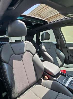 Audi Quattro SQ5 S-Line Grey sunroof 2018 image 6