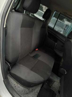 Toyota  succeed silver image 3