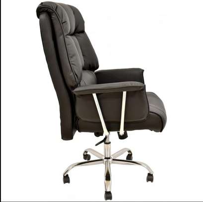 Directors Executive Office Chair image 5
