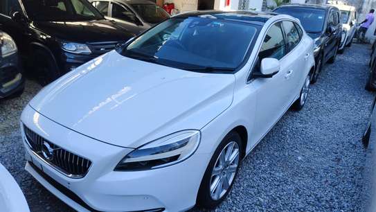 Volvo V40 T4 moonroof 2017 image 3