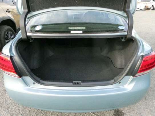 Toyota premio image 10