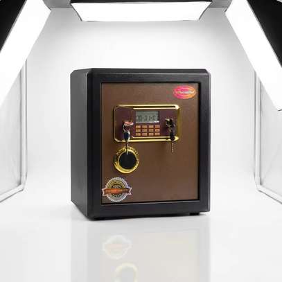 Fire Proof Safe: 28kg Fire Proof Safe Box In Lodwa image 4