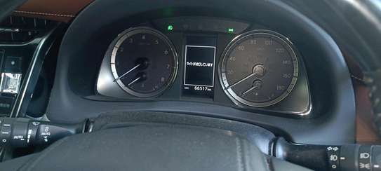 Toyota Harrier Premium sunroof 2018 image 8