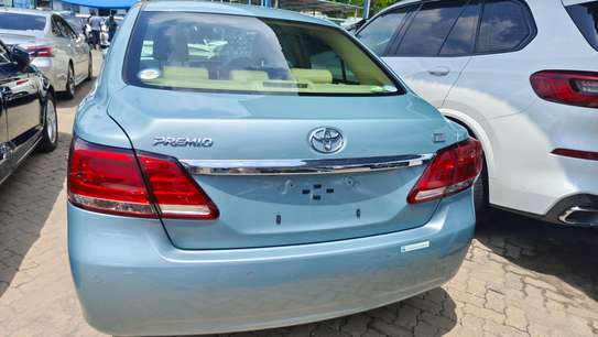 Toyota corolla Premio 1500cc 2wd 2018 image 9