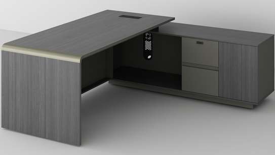 Office desk:  2.4 meters Executive Office Desk image 4