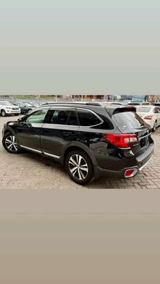 Subaru outback, 2018 model image 11