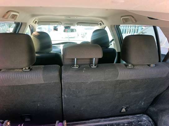 Toyota fielder image 15