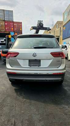 Volkwagen  Tiguan TDI image 6