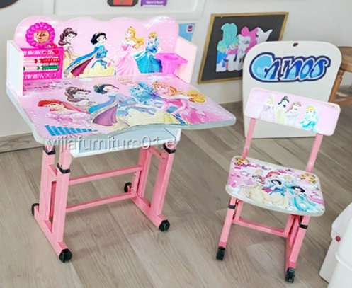 Kids Furniture; Pink Kids Desk And Seat image 9