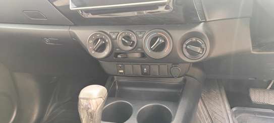 Toyota Hilux Double cabin 2019 image 8