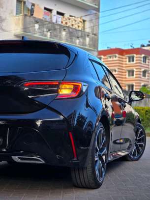 Toyota Corolla G sport image 9