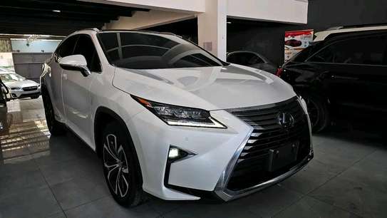 Lexus RX450H 2018 double sunroof image 2