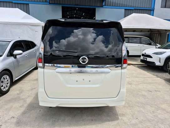 Nissan Serena Empower image 3
