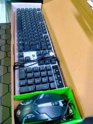 Gaming keyboard image 3