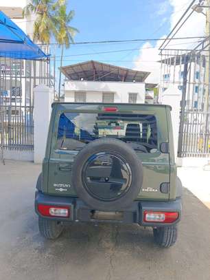 Suzuki Jimny  1500 image 2