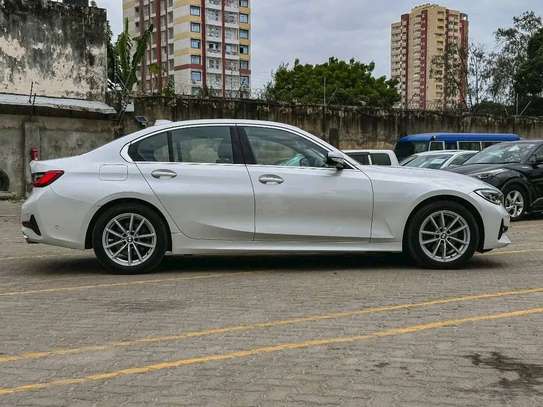 BMW 320i 2019 IM sport image 5