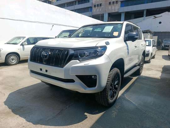 TOYOTA PRADO TXL image 10