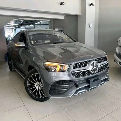 Mercedes Benz GLE400d sunroof 2020 image 2