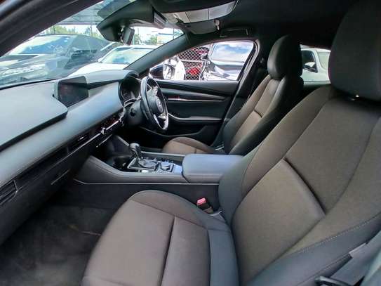 Mazda 3 image 3