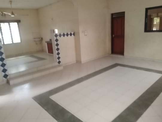 3 bedroom house in Mshomoroni mombasa image 7