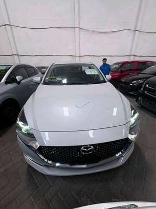 Mazda 2 petrol image 2