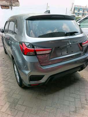 Mitsubishi RvR 2021 image 3