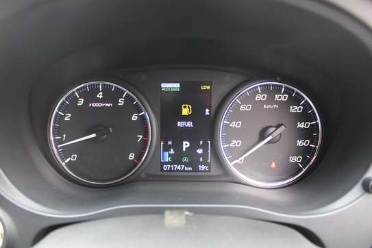 Mitsubishi Outlander SUV GF8W 4WD 2016 70,000 Kms image 5