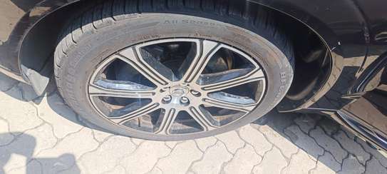 Volvo XC60 Black Luxury SUV Spacious & Safe image 4