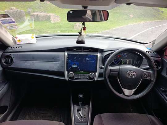 Toyota Fielder image 4