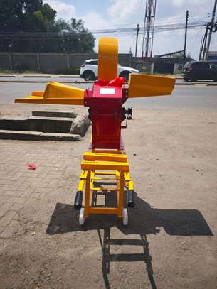 Chaff cutter heavy duty image 3
