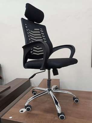 Adjustable Office Chair with Headrest image 4
