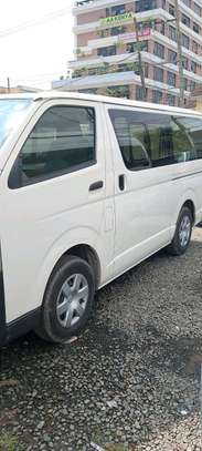 Toyota Hiace Van White Reliable Spacious image 3