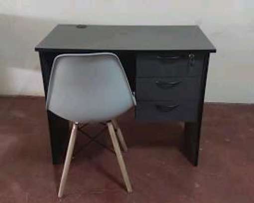Office desk plus emes chair image 7