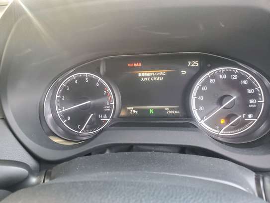 Toyota harrier image 3