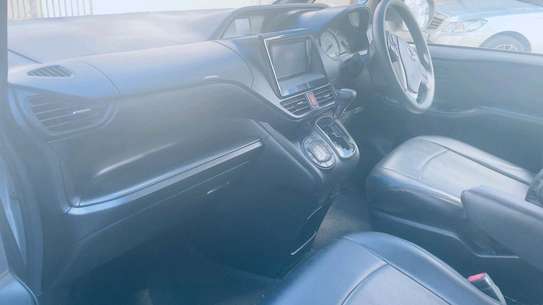 Toyota noah 2017  8 seater normal image 8