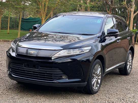 Toyota Harrier premium hybrid black color fully loaded 2020. image 11