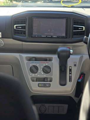 Daihatsu mira image 6