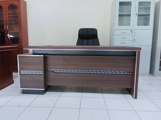 1800mm Modern Wooden Executive Managers Desk image 2