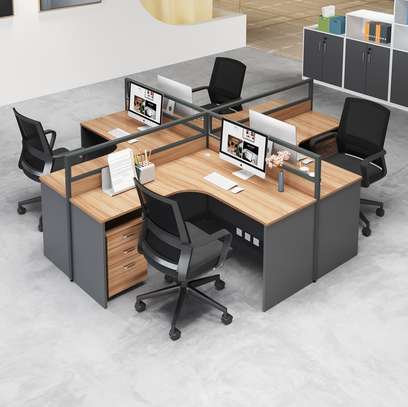 Curved 4 Way Office Workstation Desk image 12