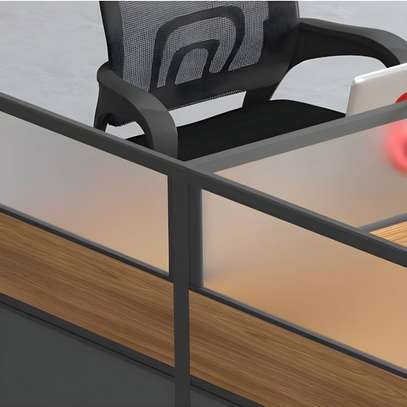 Two Way Curved Office Workstation image 9
