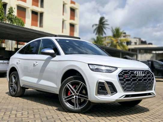 Audi SQ5 white 2021 Sunroof image 2
