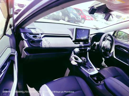 Toyota RAV4 ADVENTURE 2019 silver image 7
