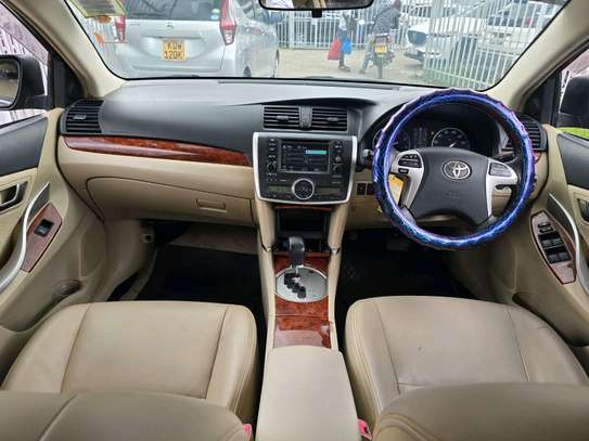 toyota premio used slightly image 7