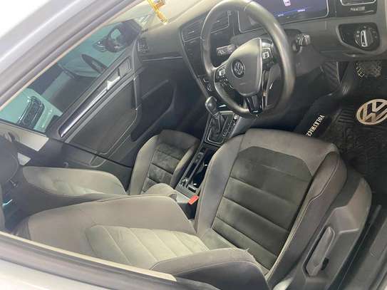 Volkswagen golf tsi image 3
