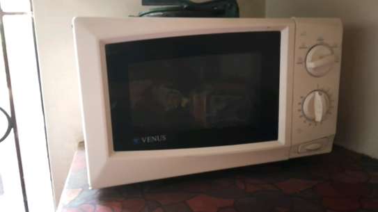 Microwaves on offer price image 6