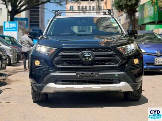 Toyota Rav4 2020 image 5