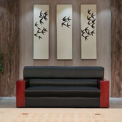 Office Sofas: 5 Seater Mahogany Executive Sofa image 4